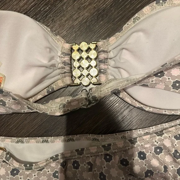 Stunning Floral Pink Bandeau Bikini Set🌸 - Picture 8 of 15